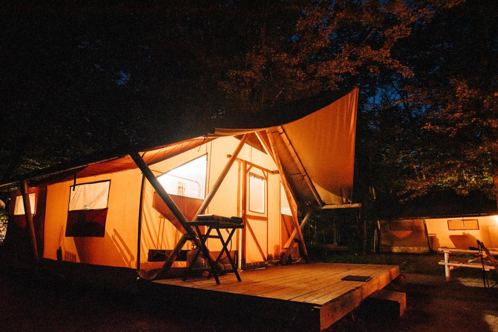 Huttopia White Mountains Albany Buitenkant foto